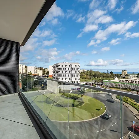 Fenix Ocean View By Homie Apartment