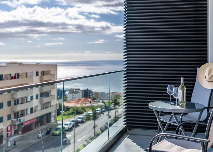 Fenix Ocean View By Homie Apartman *